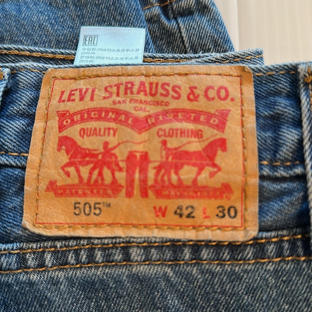 Levi's 505 Regular Fit Cotton Denim Jeans 42x30 - Picture 10 of 13